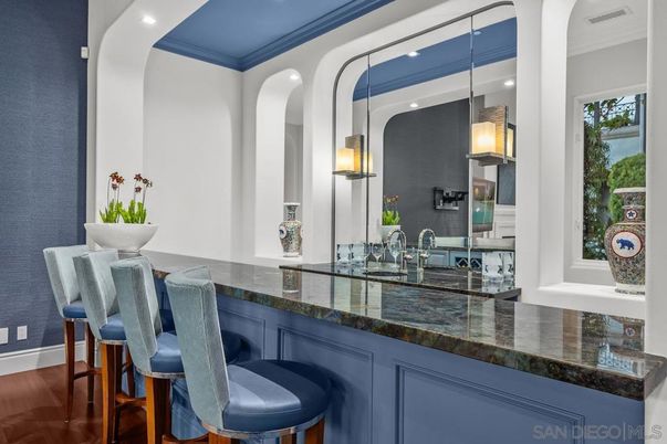 Interior, Pendant Lights, Recessed Lighting, Wood Texture Flooring