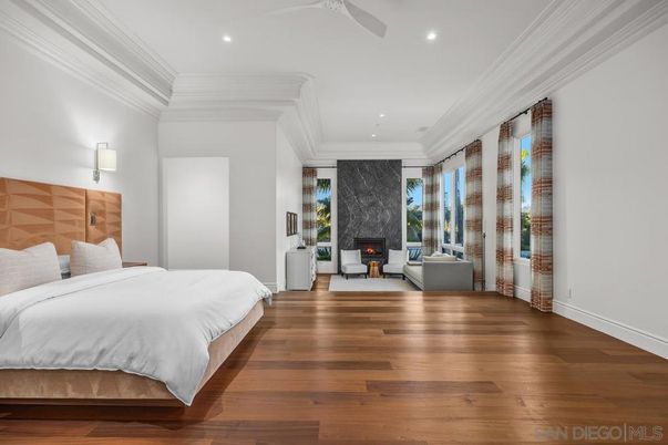 Bedroom, Fireplace, Interior, Recessed Lighting, Wood Texture Flooring