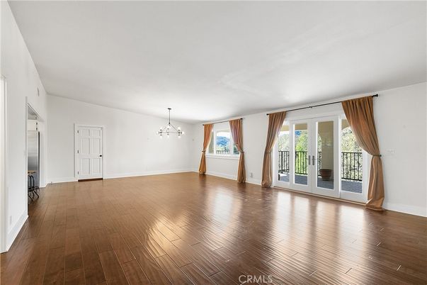 Chandelier, Empty room, Interior, Wood Texture Flooring