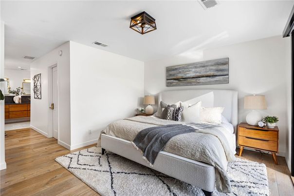 Bedroom, Interior, Pendant Lights, Wood Texture Flooring
