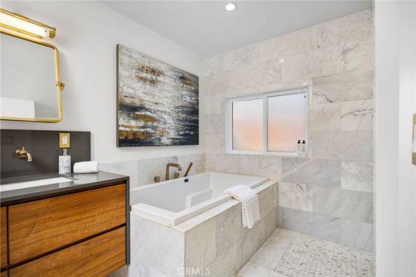 Bathroom, Interior, Marble Walls, Recessed Lighting