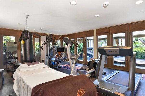 Fitness Equipment, Interior, Recessed Lighting