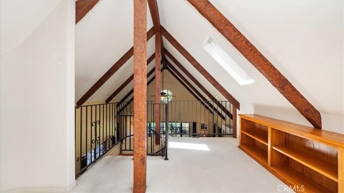 Interior, Wooden Beams