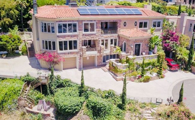 Attached, Exterior, Facade, Solar Panels, Georgian