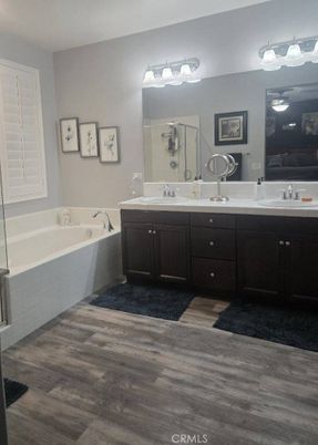 Bathroom, Dual Sink Vanities, Interior, Wood Texture Flooring