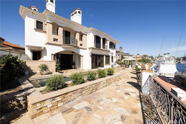 Backyard, Exterior, Water