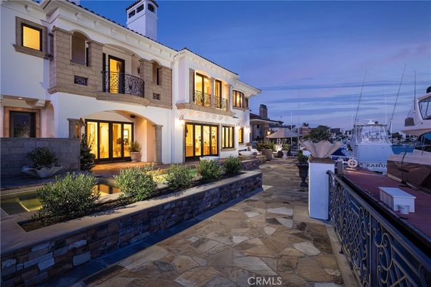 Exterior, Water