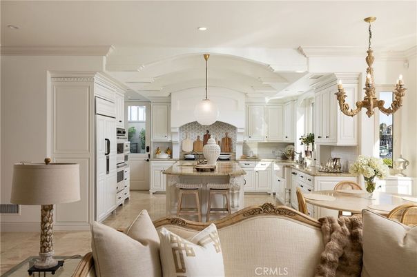 Chandelier, Dining room, Interior, Kitchen, Pendant Lights, Recessed Lighting