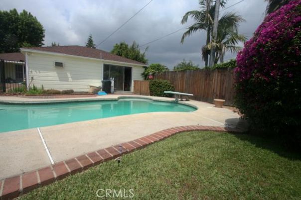 Backyard, Exterior, Pool