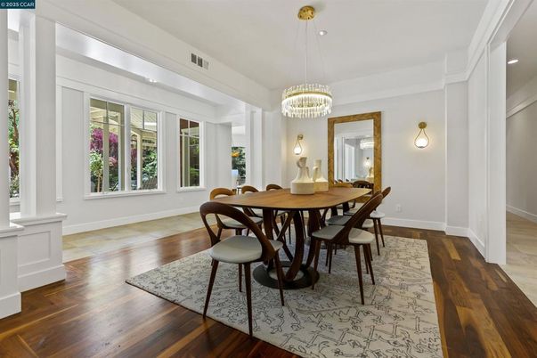 Chandelier, Dining room, Interior, Recessed Lighting, Wood Texture Flooring