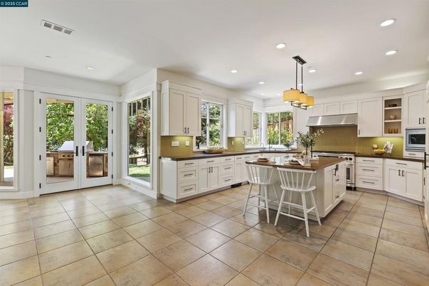 Interior, Kitchen, Pendant Lights, Recessed Lighting, Stainless Steel Appliances
