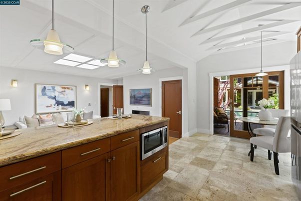 Dining room, Interior, Pendant Lights