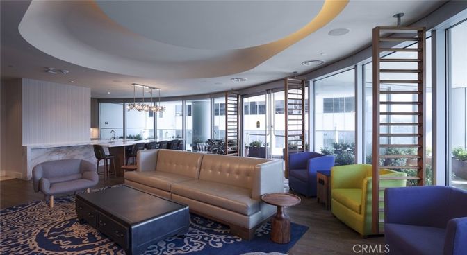 Chandelier, Dining room, Interior, Living room, Pendant Lights, Recessed Lighting, Wood Texture Flooring