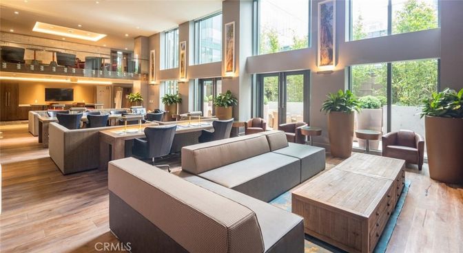 Dining room, Interior, Living room, Recessed Lighting, Wood Texture Flooring