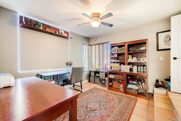 Dining room, Interior