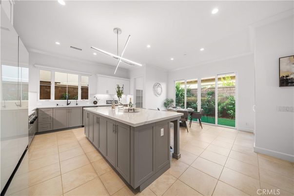 Dining room, Interior, Kitchen, Pendant Lights, Recessed Lighting