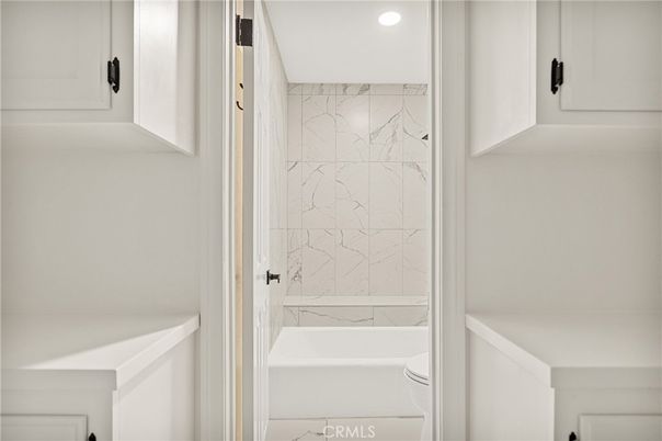 Bathroom, Interior, Marble Walls, Recessed Lighting
