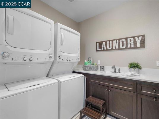 Interior, Utility Closets, Washer