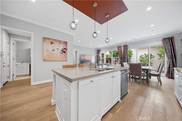 Dining room, Interior, Kitchen, Pendant Lights, Recessed Lighting, Wood Texture Flooring