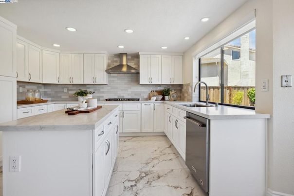 Interior, Kitchen, Marble, Recessed Lighting, Stainless Steel Appliances