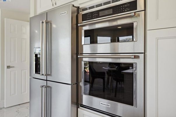 Interior, Kitchen, Marble, Stainless Steel Appliances