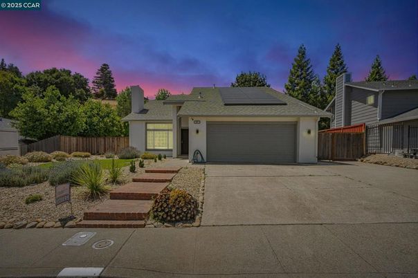Attached, Exterior, Facade, Solar Panels, Ranch