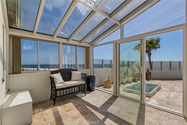 Glass Ceilings, Interior, Sun Room, Water