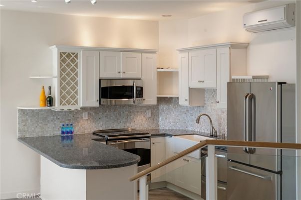 Interior, Kitchen, Stainless Steel Appliances