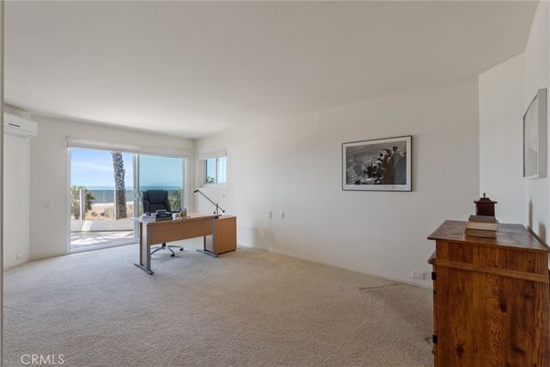Home Office, Interior, Water