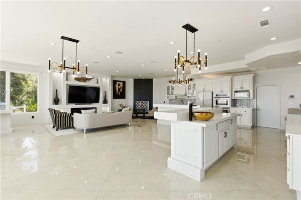 Fireplace, Interior, Kitchen, Living room, Pendant Lights, Recessed Lighting, Stainless Steel Appliances