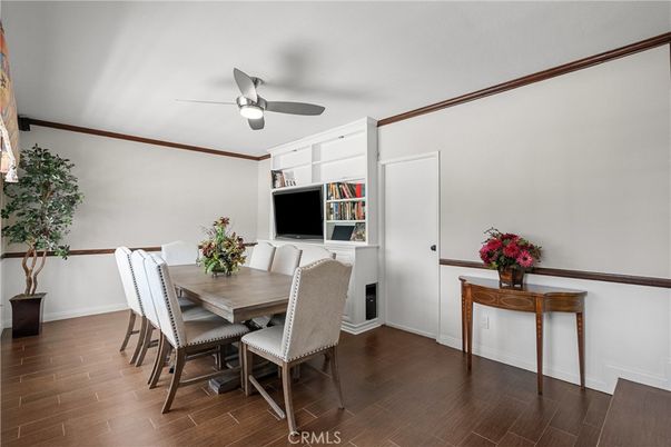 Dining room, Interior, Wood Texture Flooring