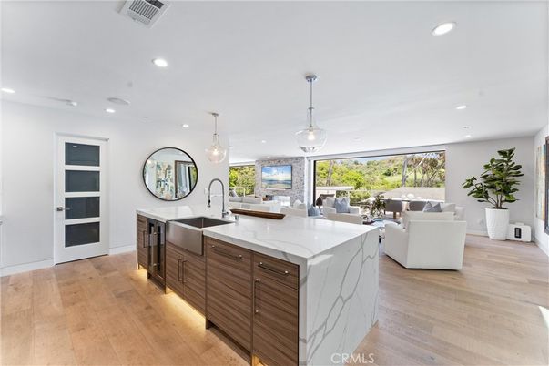 Interior, Kitchen, Living room, Pendant Lights, Recessed Lighting, Wood Texture Flooring