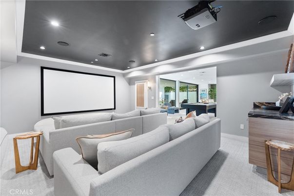 Interior, Projection Screen, Recessed Lighting, Theatre Room