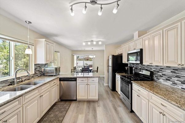 Dining room, Interior, Kitchen, Pendant Lights, Wood Texture Flooring