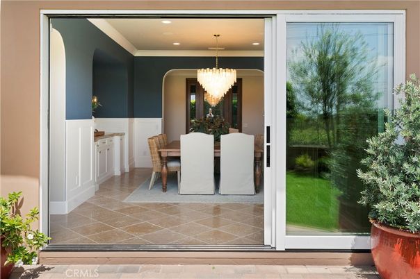 Chandelier, Dining room, Interior, Recessed Lighting