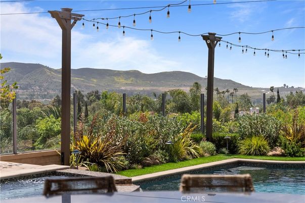 Exterior, Pool, Other