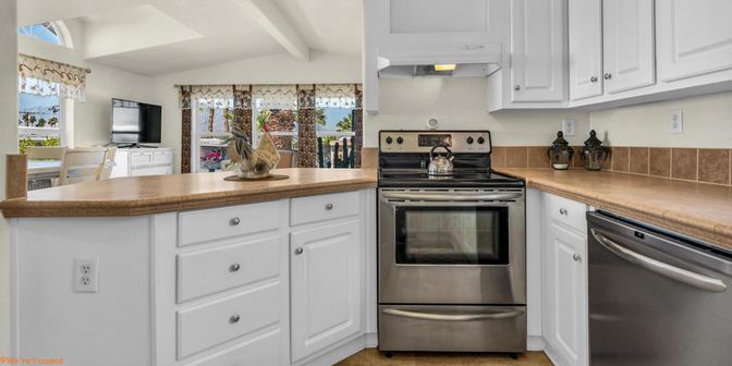 Interior, Kitchen, Stainless Steel Appliances
