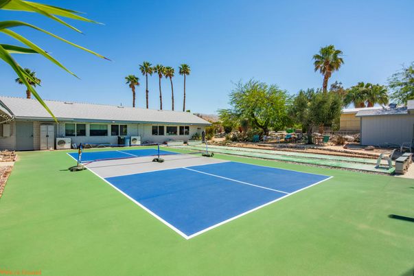 Exterior, Tennis Courts