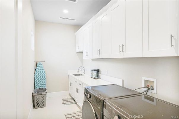 Interior, Recessed Lighting, Washer