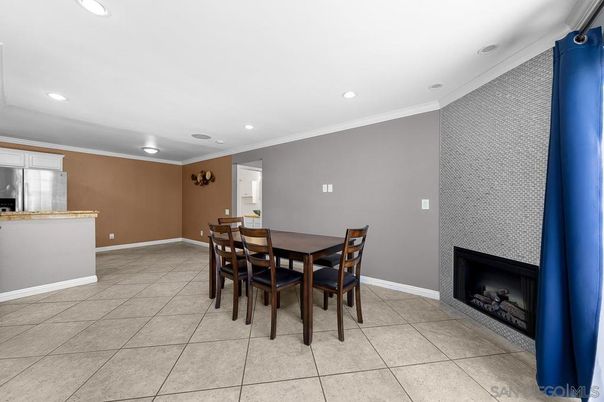 Dining room, Fireplace, Interior, Recessed Lighting