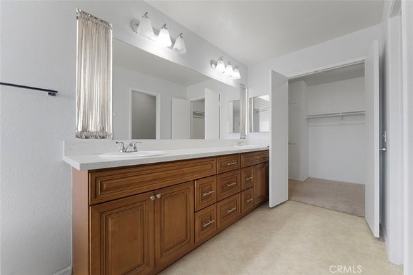 Bathroom, Dual Sink Vanities, Interior, Walk-in Closets