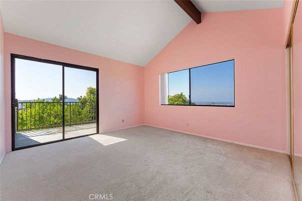 Empty room, Interior, Wooden Beams