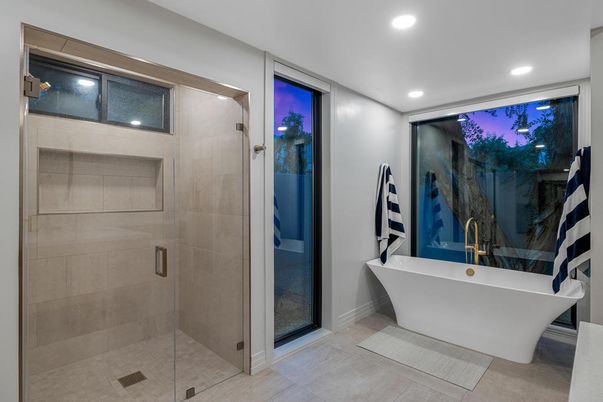 Bathroom, Free Standing Baths, Glass Shower, Interior, Recessed Lighting