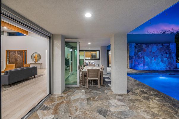 Exterior, Pool, Recessed Lighting