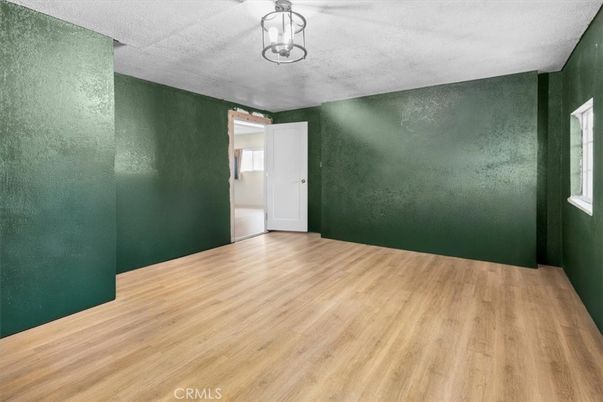 Empty room, Interior, Pendant Lights, Wood Texture Flooring