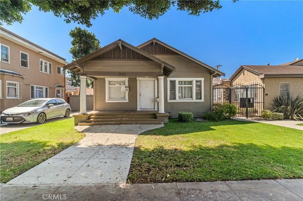 Exterior, Facade, American Craftsman