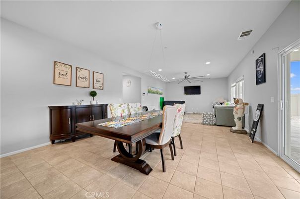 Dining room, Interior, Living room, Pendant Lights, Recessed Lighting