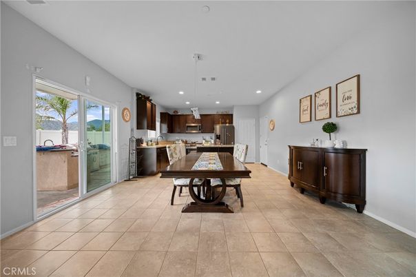Dining room, Interior, Kitchen, Pendant Lights, Recessed Lighting, Stainless Steel Appliances