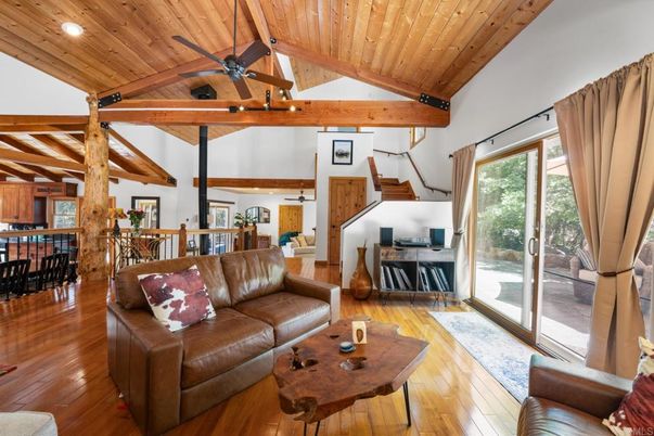 Dining room, Interior, Living room, Recessed Lighting, Wooden Beams, Wooden Ceilings, Wood Texture Flooring