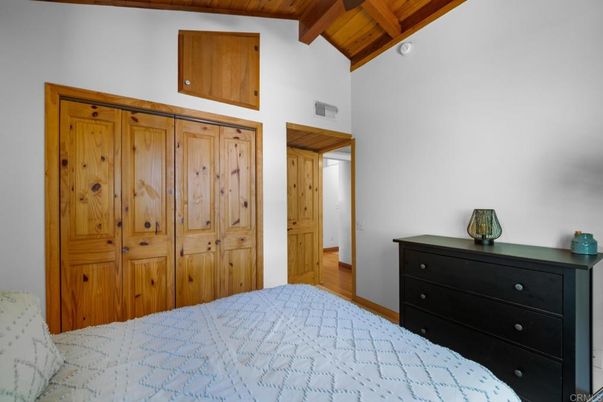 Bedroom, Interior, Wooden Beams, Wooden Ceilings